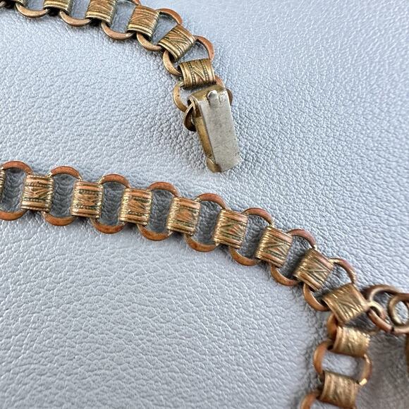 Midcentury Calla Lily Book Chain Rare Flower Enamel Plastic Choker Necklace 16” - Picture 8 of 8